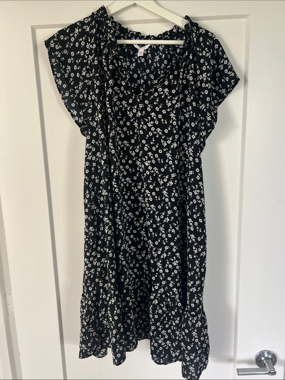 LC Lauren Conrad Black Floral Flowy Sundress